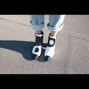 Yin yang leather Chelsea boots vintage inspired